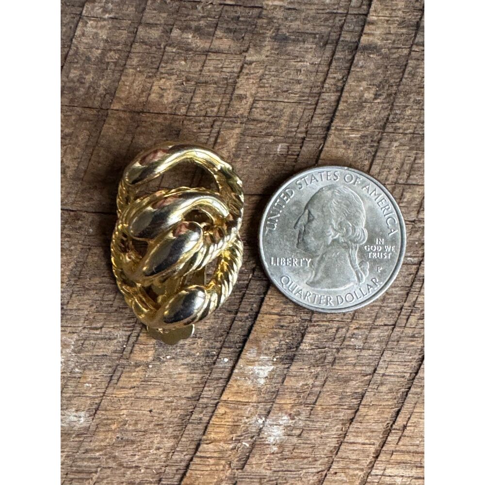 Vintage‎ Gold Tone Clip On Earrings Chunky Rope Design - Picture 5 of 7